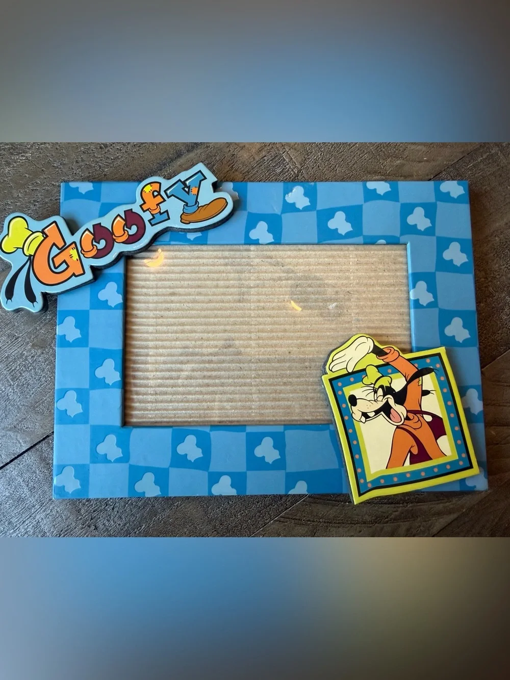 Retro Disney Goofy Photo Frame Blue Checkered 3D Character Decor